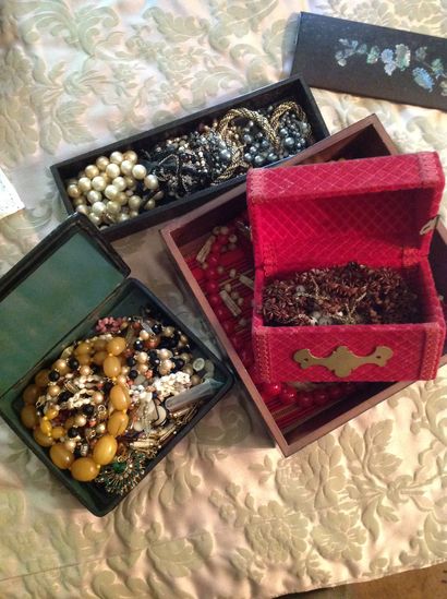 Large lot of costume jewelry (As is)