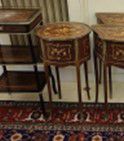 Table of living room of form drum
In wood...