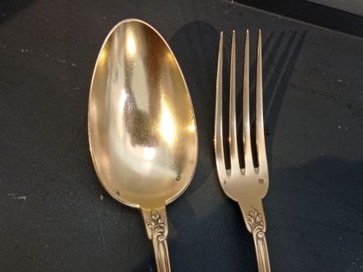Cutlery service
In silver 950°/°° and vermeil
Armorial...
