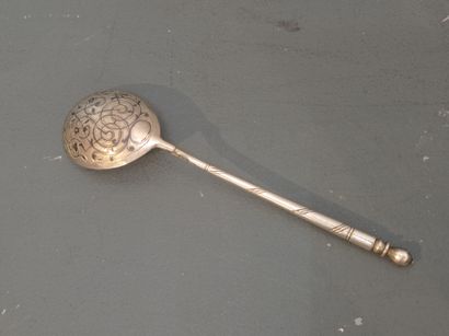 Serving spoon
In Russian niello silver
Baguette...