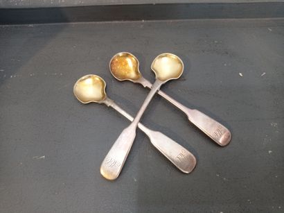 Set of three condiment scoops
In silver and...