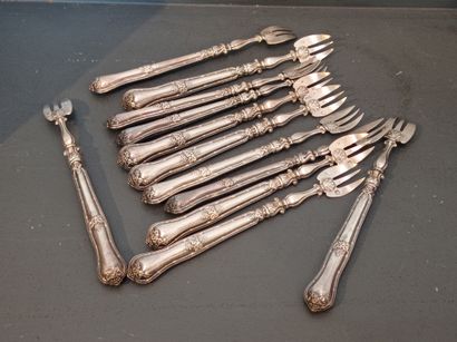 Series of 12 oyster forks
In silver 950 °/°°
Decorated...