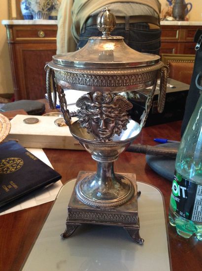 
Covered cup



In silver 950 °/°°



Decorated...