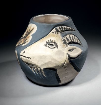 Pablo PICASSO (1881-1973) & MADOURA (éditeur)

Vase...