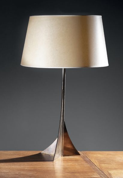 TRAVAIL FRANÇAIS
Lampe de bureau en bronze...