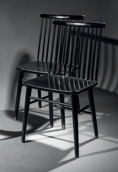 HAGA FORS - SUÈDE
Suite de quatre chaises...