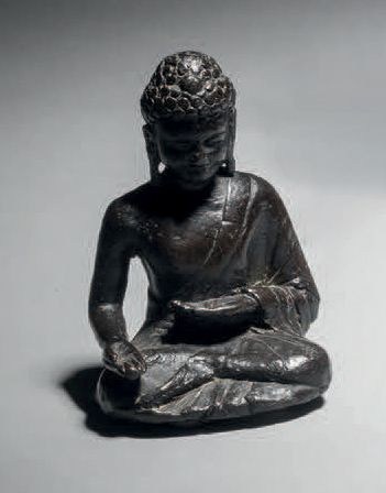 Seated Buddha, 12th century ? Vietnam ?
H....
