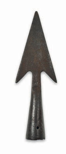 Iron spear point, arrow shaped pike.
Revolutionary...