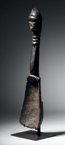 Cuillère Dan, Côte d'Ivoire
Bois
H. 44 cm

Cette...