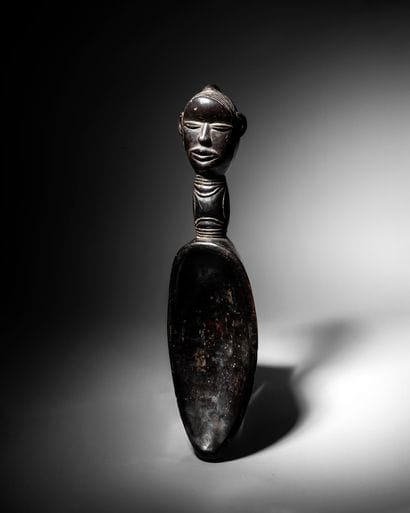 Cuillère Dan, Côte d'Ivoire
Bois
H. 56 cm

Provenance...