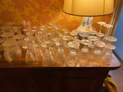 BACCARAT
Part of a glass service
In crystal...