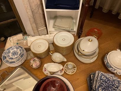 L. BERNARDAUD - LIMOGES
Partie de service
En...