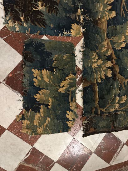 Set of four fragments of tapestry
Greenery
In...