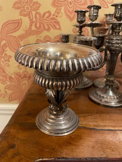 Coupe ornementale
En argent bas-titre
Décor...