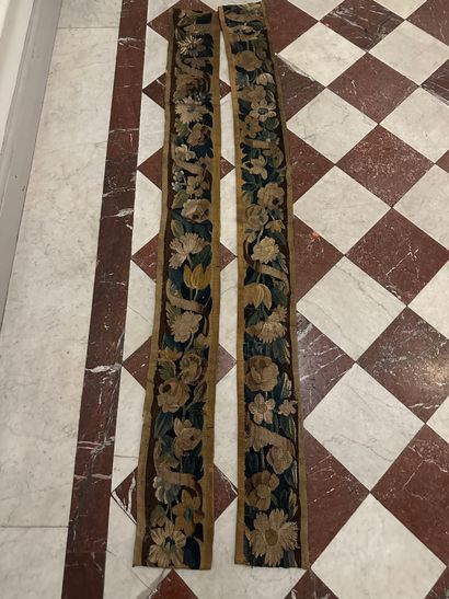 Fragment of tapestry composed of two borders
In...