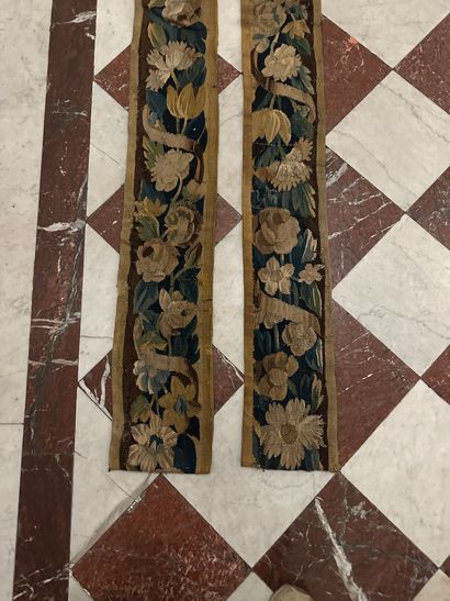Fragment of tapestry composed of two borders
In...