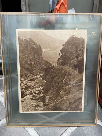 Set of six framed photographs
Representing...