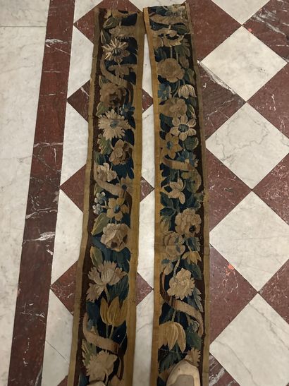 Fragment of tapestry composed of two borders
In...