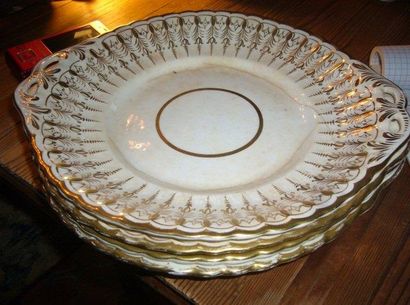 Service à café et thé en porcelaine décorée...