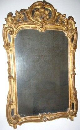 Beau miroir rectangulaire en bois sculpté...