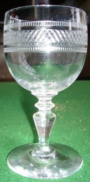 Partie de service de verre en cristal sur...