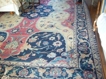 Exceptionnel tapis en laine Persan Heriz....