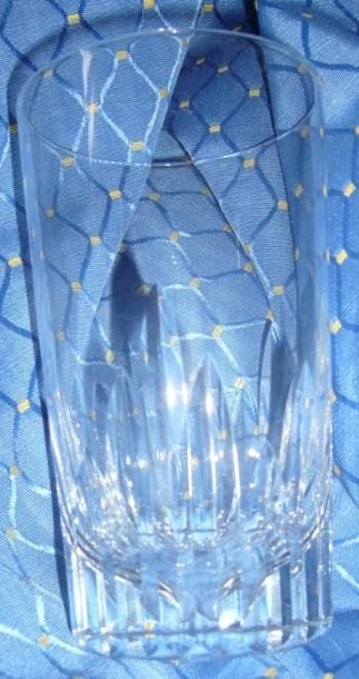 Huit verres à orangeade en cristal de Baccarat....