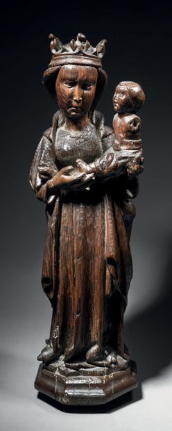Carved oak Virgin and Child in the round....