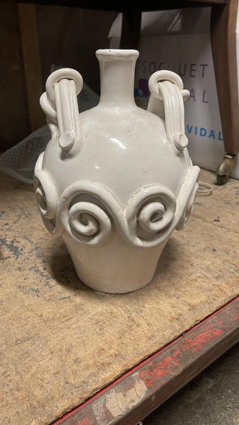 Emile TESSIER (1887-1968)
A white ceramic...