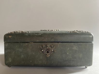Lot of costume jewelry in two jewelry boxes,...