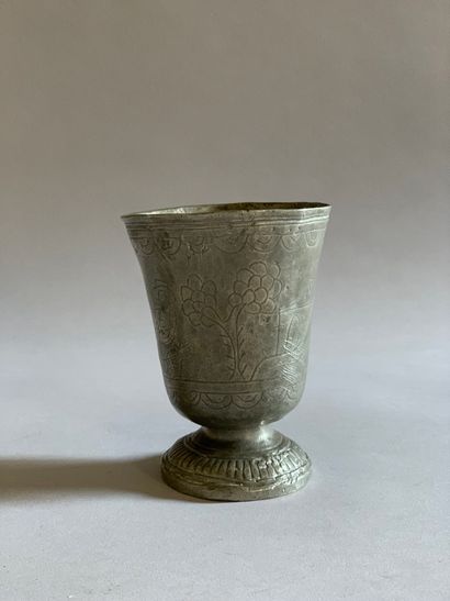 Tulip-shaped pewter tumbler on pedestal,...