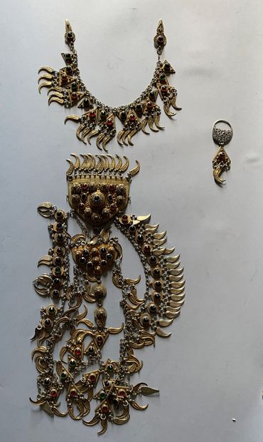 Berber jewelry set including a bracelet,...