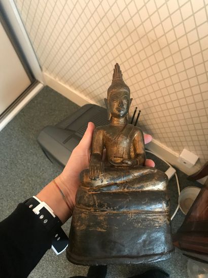 Ensemble de trois figures de Bouddha
Dont...