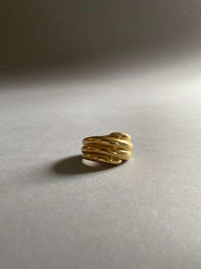 Godron ring in 750°/°° gold
Weight : 11 ...