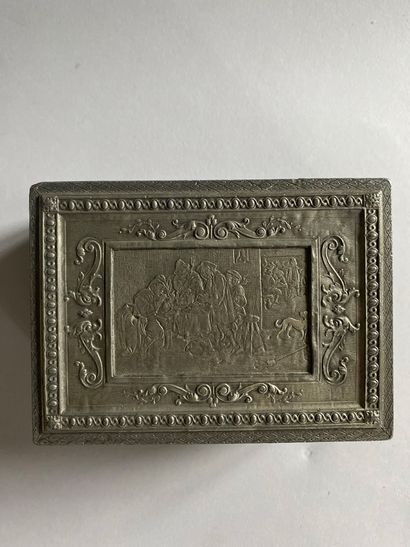 Lot of costume jewelry in two jewelry boxes,...
