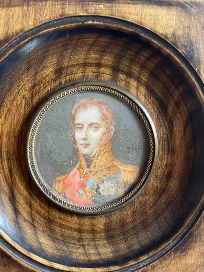 Lot de deux miniatures :
- Portrait d'un...