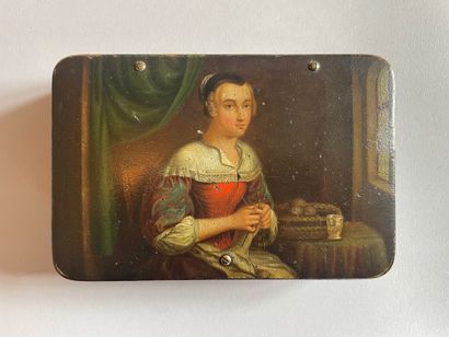 Boîte rectangulaire en acajou
Le couvercle...