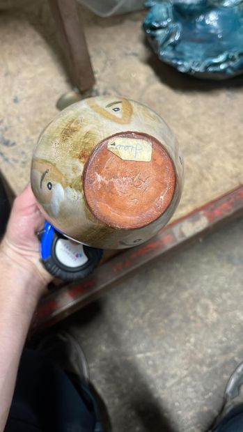 Ceramic vase with narrow neck, decorated...