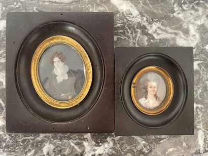 Deux miniatures ovales
Portraits de femm...