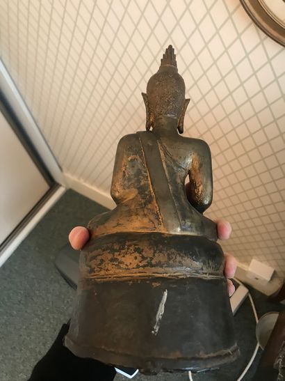Ensemble de trois figures de Bouddha
Dont...