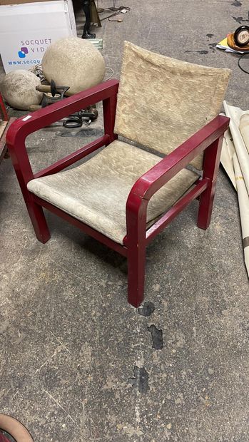 Eyre DE LANUX (dans le goût de)
Fauteuil...