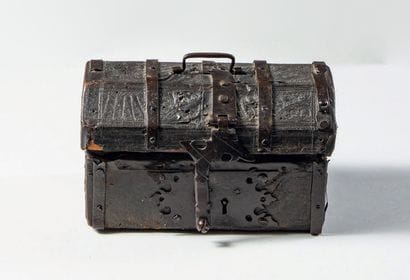 Small box with flanged lid, wooden core covered...