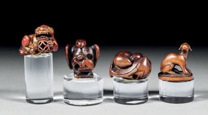 JAPON - Epoque EDO (1603 - 1868)
Quatre netsuke...