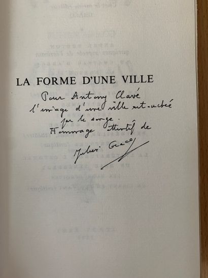 GRACQ Julien.
LA FORME D'UNE VILLE. Paris,...