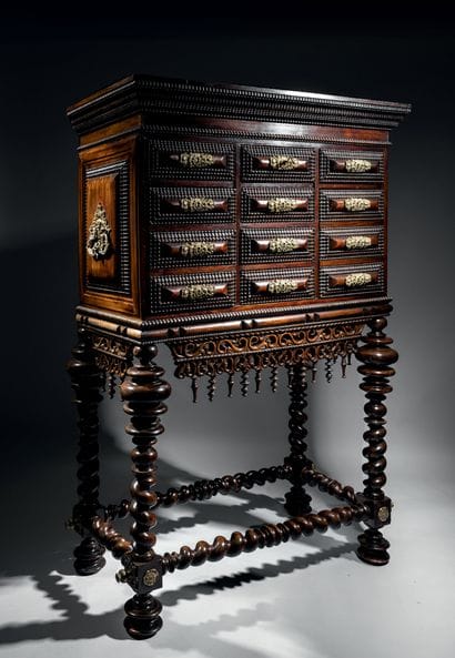 Rosewood cabinet and yoke. Pebble base joined...