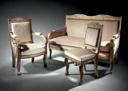Part of a set of carved and gilded wood salon...