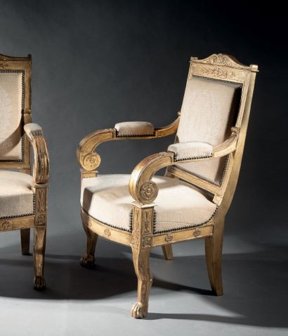 Part of a set of carved and gilded wood salon...