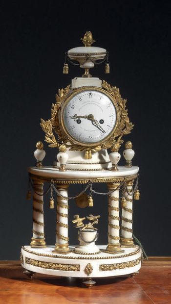 Half-moon clock in white marble with rich...