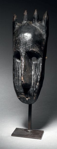 Bambara mask
Mali
Wood
H. 31 cm

Provenance...