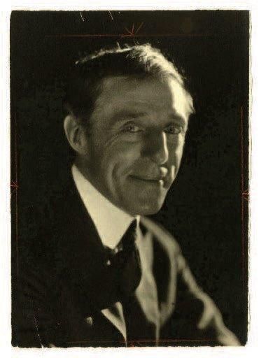 DAVID WARK
Griffith Hollywood, c. 1920 Argentique...